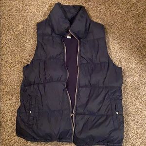 Women’s large old navy puffer vest